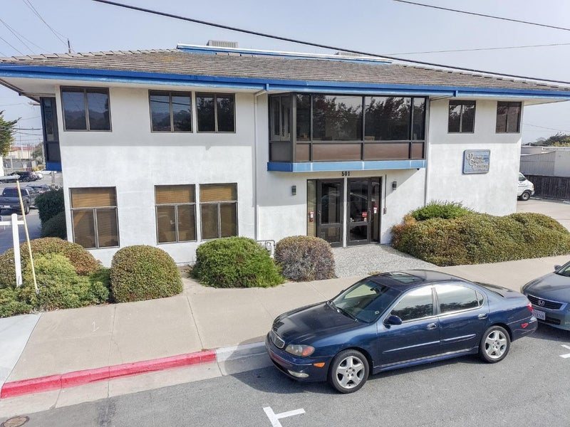 595 Figueroa Street