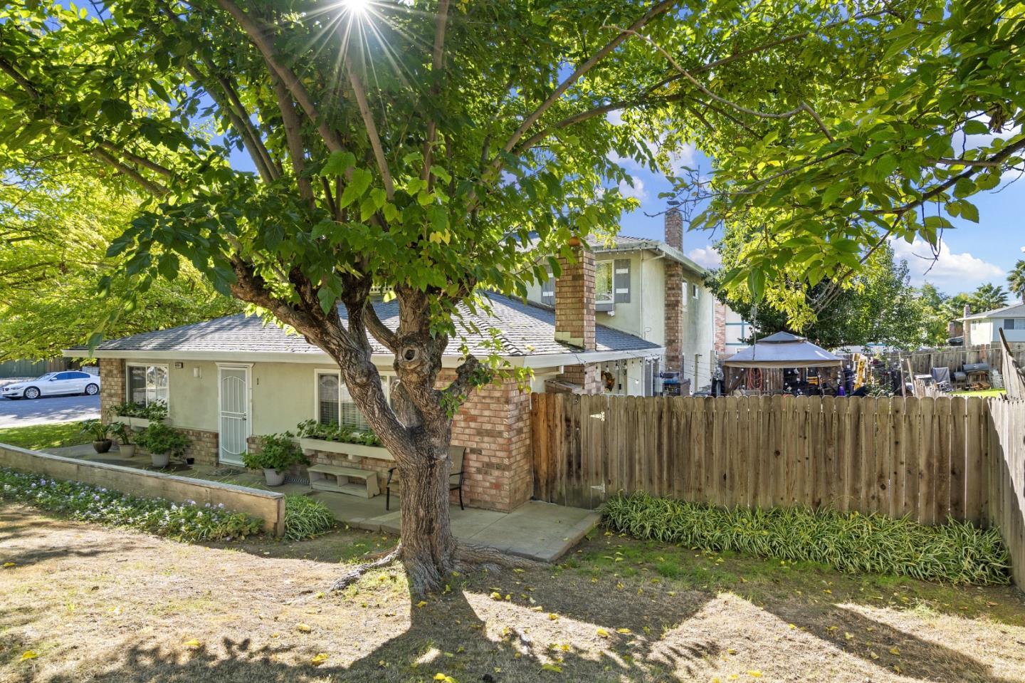 5555 Keoncrest Circle