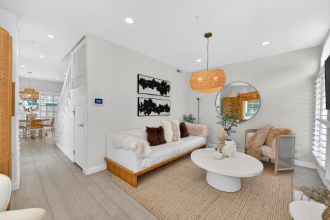 Photo of 701 Woodside Way #A, SAN MATEO, CA 94401 (MLS # ML82045237)