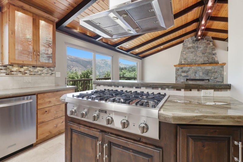 17200 Copper Hill Drive
