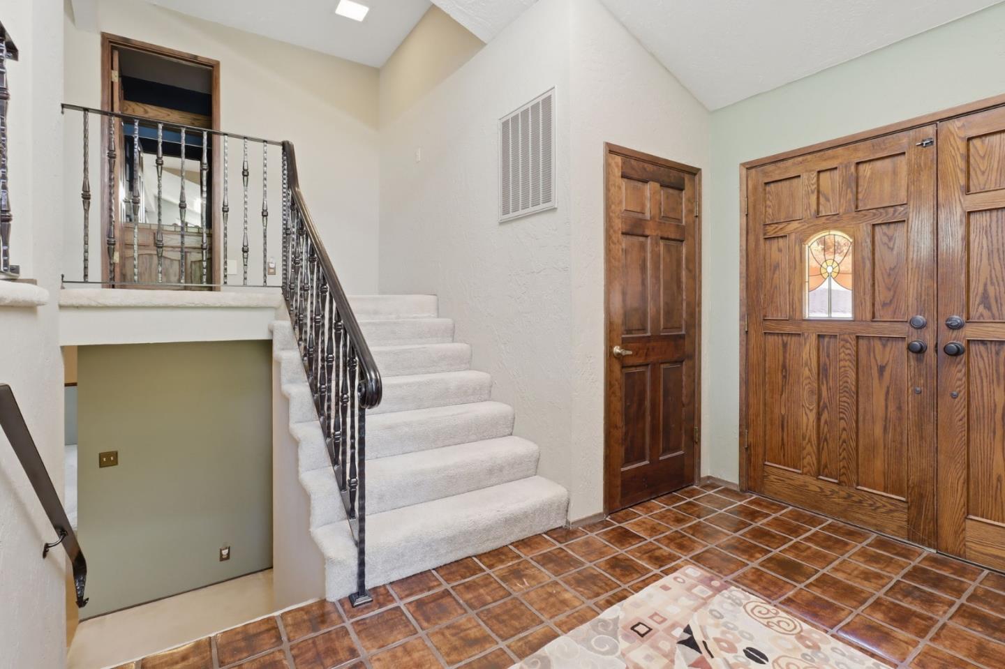 17200 Copper Hill Drive
