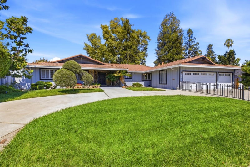 1427 Glen Ellen Way