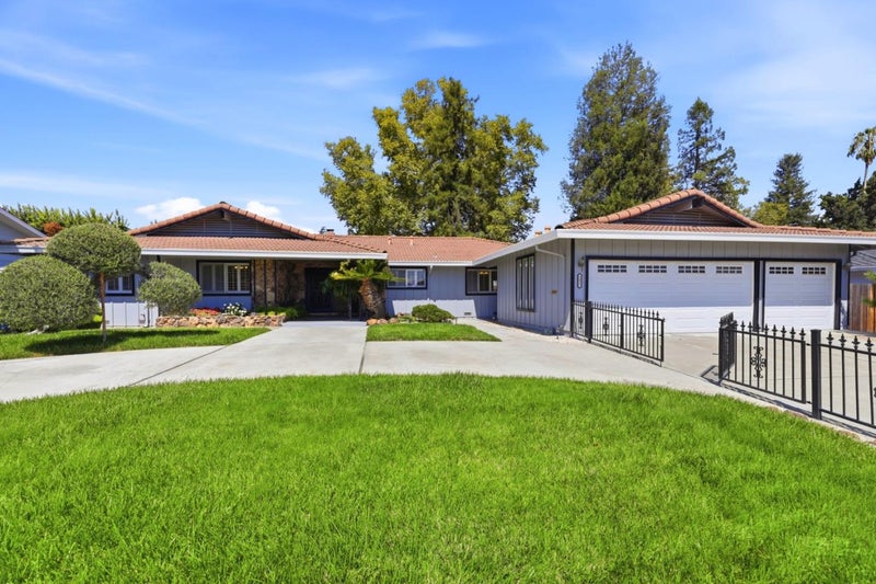 1427 Glen Ellen Way