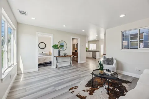 MLS: ML82003226