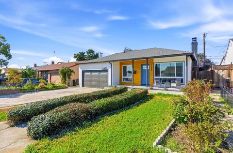 Tiny photo for 3431 Golf Drive, SAN JOSE, CA 95127 (MLS # ML82037167)