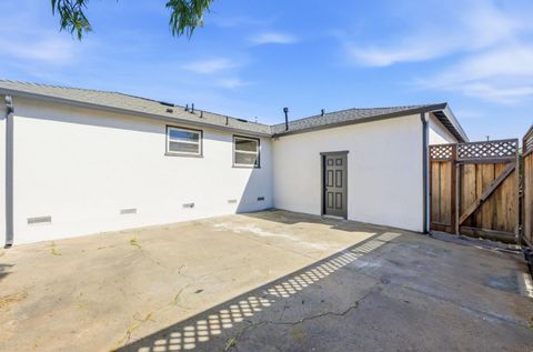 Tiny photo for 3431 Golf Drive, SAN JOSE, CA 95127 (MLS # ML82037167)