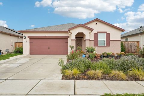 Photo of 10330 Bono Lane, STOCKTON, CA 95212 (MLS # ML82025029)