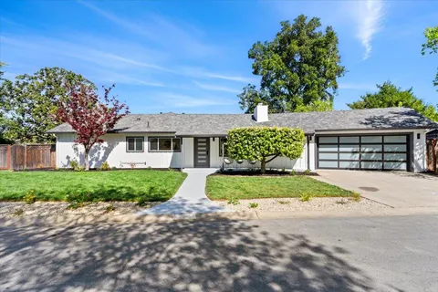 15640 Gardenia Way, Los Gatos, CA 95032 - MLS#: ML82002705
