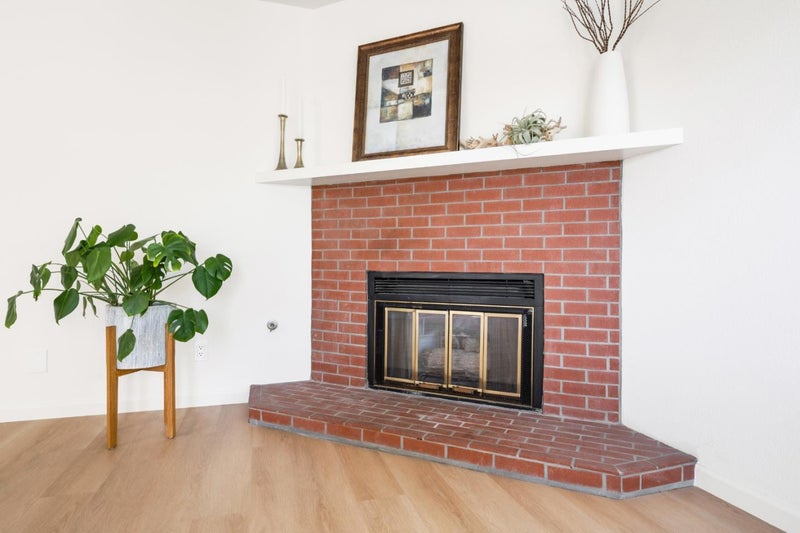 466 Pine Avenue