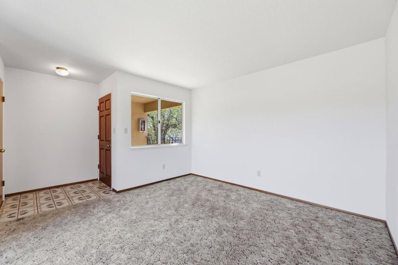 177 Monroe Street 8