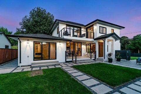 Tiny photo for 665 Hawthorne Avenue, CAMPBELL, CA 95008 (MLS # ML82020807)