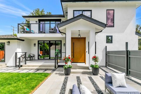 Tiny photo for 665 Hawthorne Avenue, CAMPBELL, CA 95008 (MLS # ML82020807)