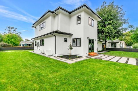 Tiny photo for 665 Hawthorne Avenue, CAMPBELL, CA 95008 (MLS # ML82020807)