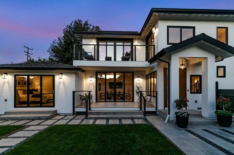 Tiny photo for 665 Hawthorne Avenue, CAMPBELL, CA 95008 (MLS # ML82020807)