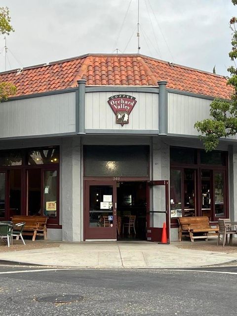 Tiny photo for 665 Hawthorne Avenue, CAMPBELL, CA 95008 (MLS # ML82020807)