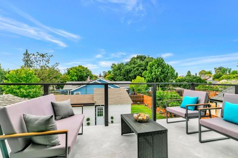 Tiny photo for 665 Hawthorne Avenue, CAMPBELL, CA 95008 (MLS # ML82020807)