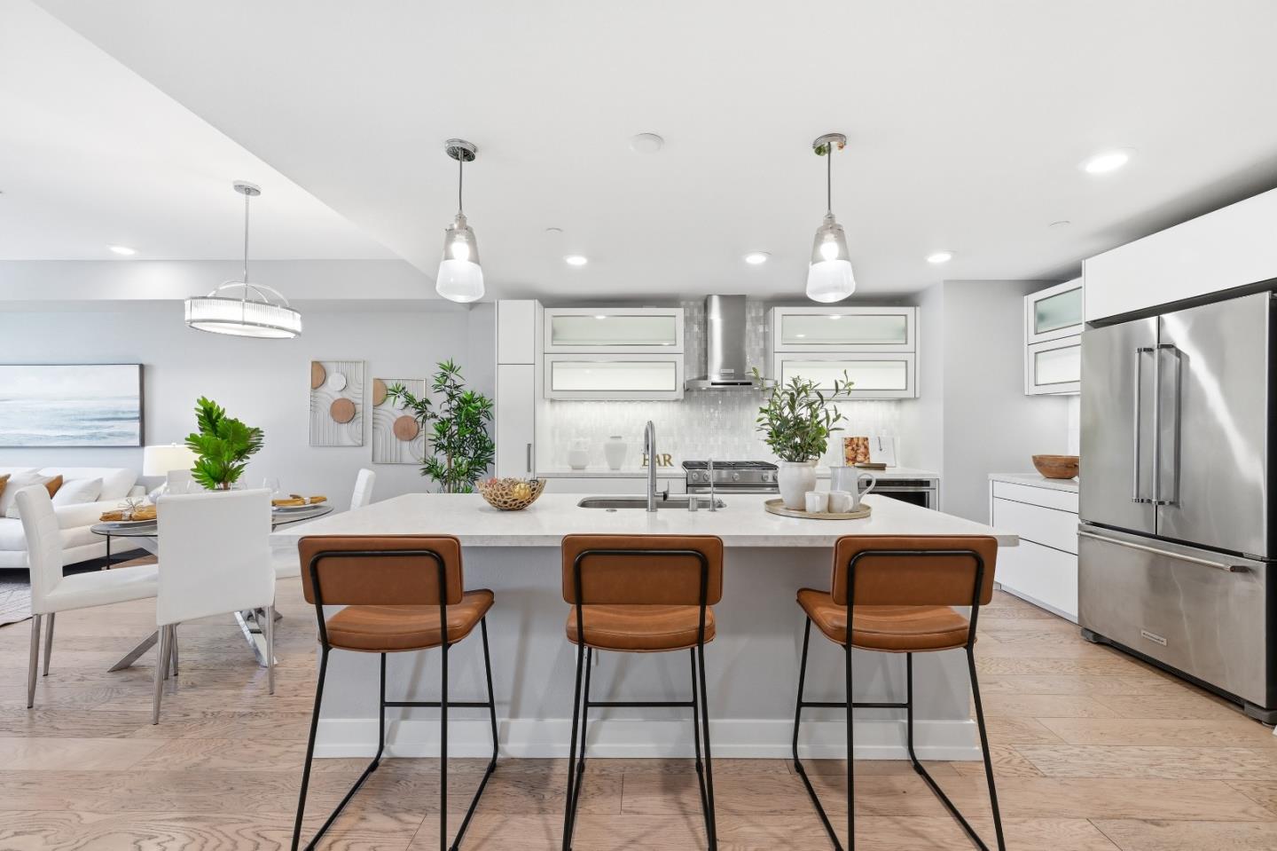 1048 Monroe Street 307