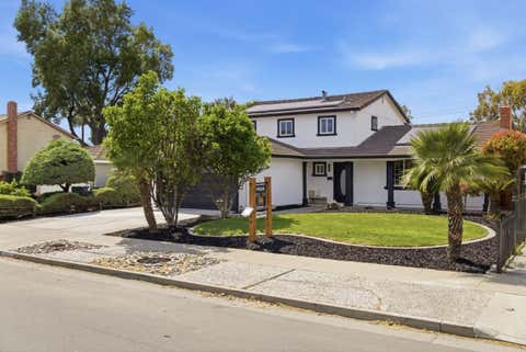 Photo of 2747 Lucena Drive, SAN JOSE, CA 95132 (MLS # ML82026928)