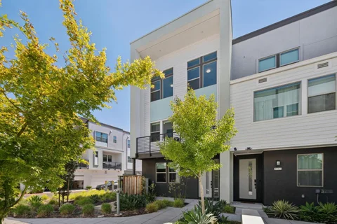 5761 Vibrant Loop, San Jose, CA 95119 - #: ML82056133