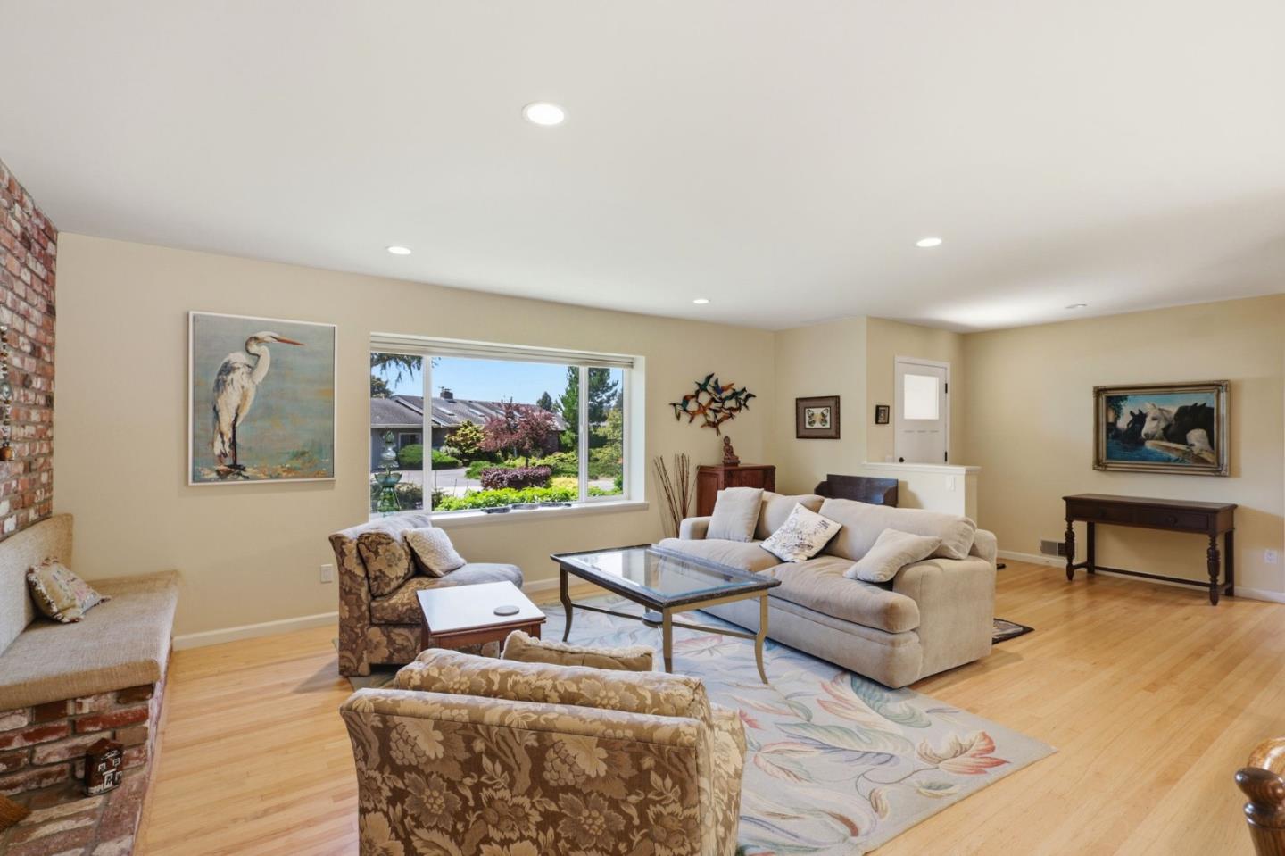 195 Baltusrol Drive