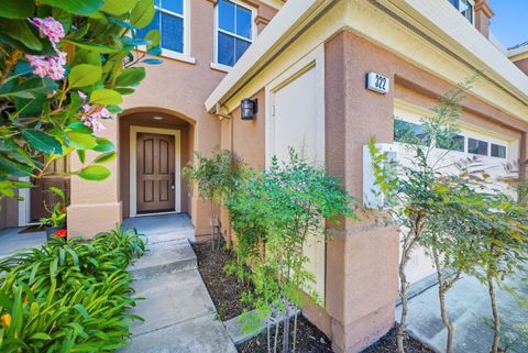 Tiny photo for 322 Sandhurst Drive, MILPITAS, CA 95035 (MLS # ML82038932)