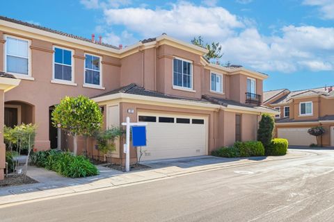 Tiny photo for 322 Sandhurst Drive, MILPITAS, CA 95035 (MLS # ML82038932)