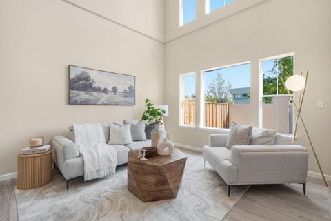 Tiny photo for 322 Sandhurst Drive, MILPITAS, CA 95035 (MLS # ML82038932)