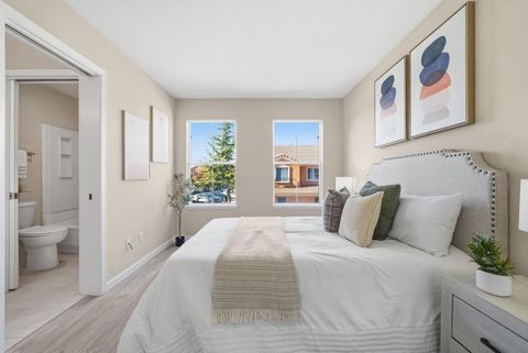 Tiny photo for 322 Sandhurst Drive, MILPITAS, CA 95035 (MLS # ML82038932)