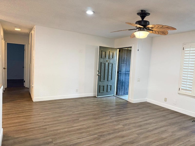 1363 McQuesten Drive A