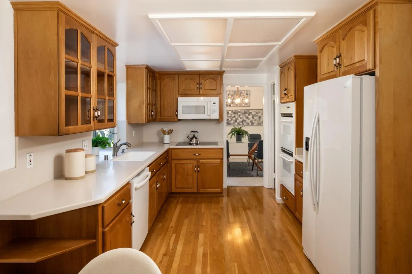 San Jose, California 95120, United States, 5 Bedrooms Bedrooms, ,3 BathroomsBathrooms,Residential,Pending,105365