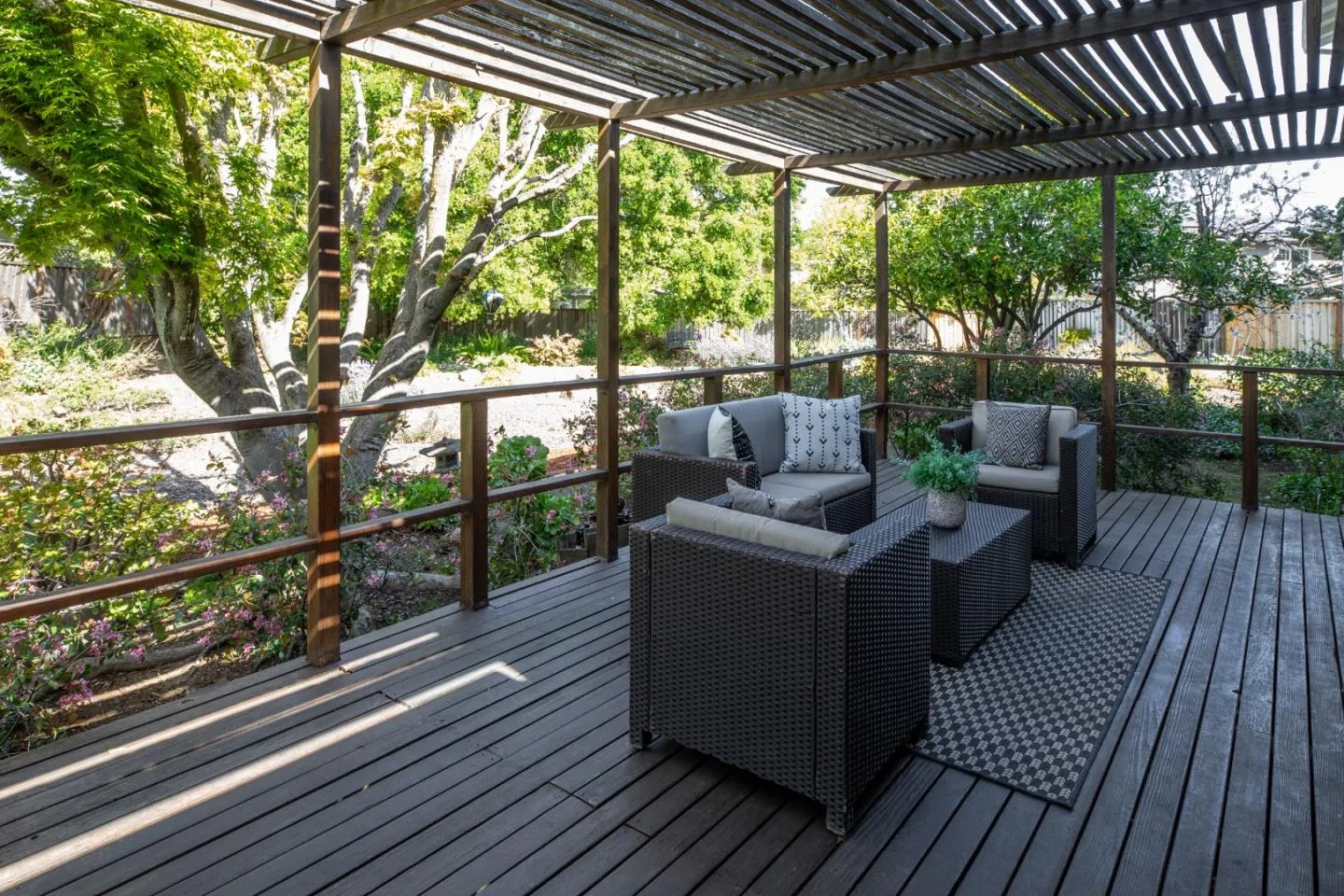 San Jose, California 95120, United States, 5 Bedrooms Bedrooms, ,3 BathroomsBathrooms,Residential,Pending,105365