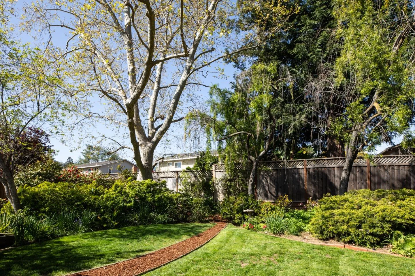 San Jose, California 95120, United States, 5 Bedrooms Bedrooms, ,3 BathroomsBathrooms,Residential,Pending,105365