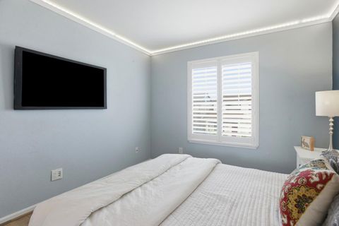 Tiny photo for 928 Wilks Street, EAST PALO ALTO, CA 94303 (MLS # ML82032913)