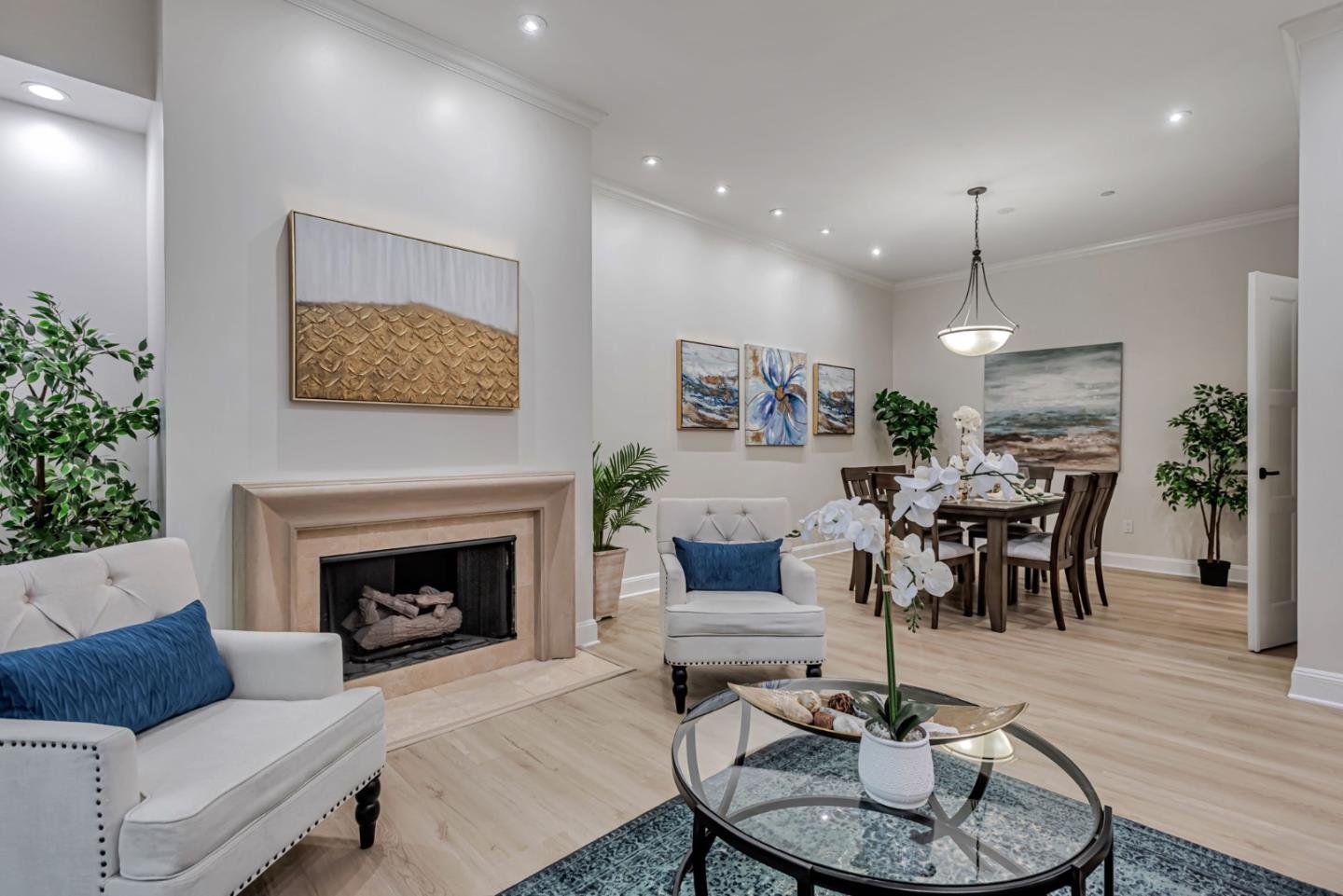 555 Byron Street 105