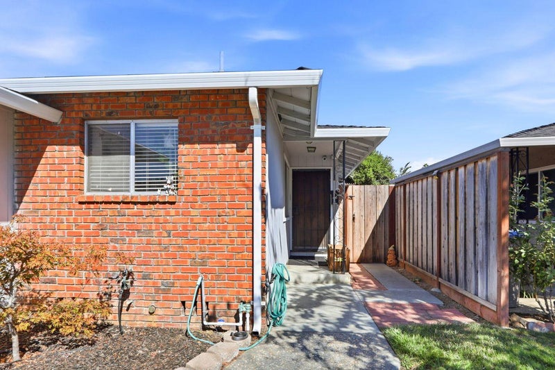 1901 Camden Avenue