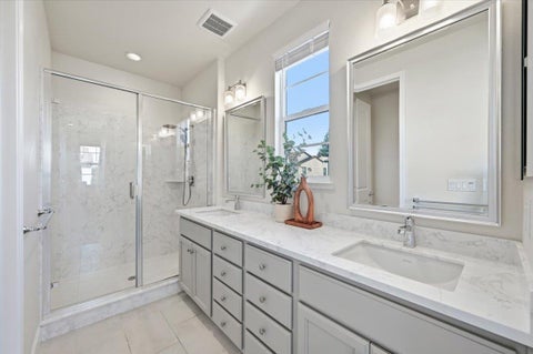 Tiny photo for 37523 Silverstreak Terrace, FREMONT, CA 94536 (MLS # ML82058397)