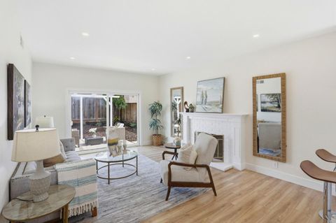 Tiny photo for 372 Mustang Street, San Jose, CA 95123 (MLS # ML82035892)