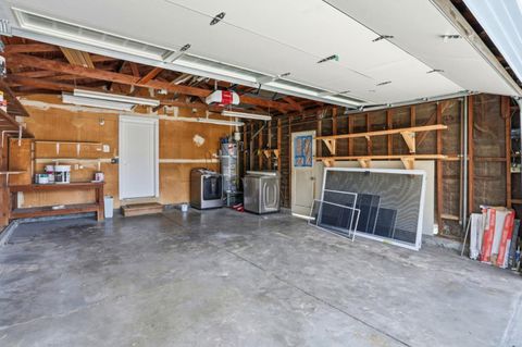 Tiny photo for 372 Mustang Street, San Jose, CA 95123 (MLS # ML82035892)