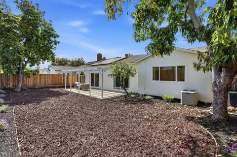 Tiny photo for 372 Mustang Street, San Jose, CA 95123 (MLS # ML82035892)