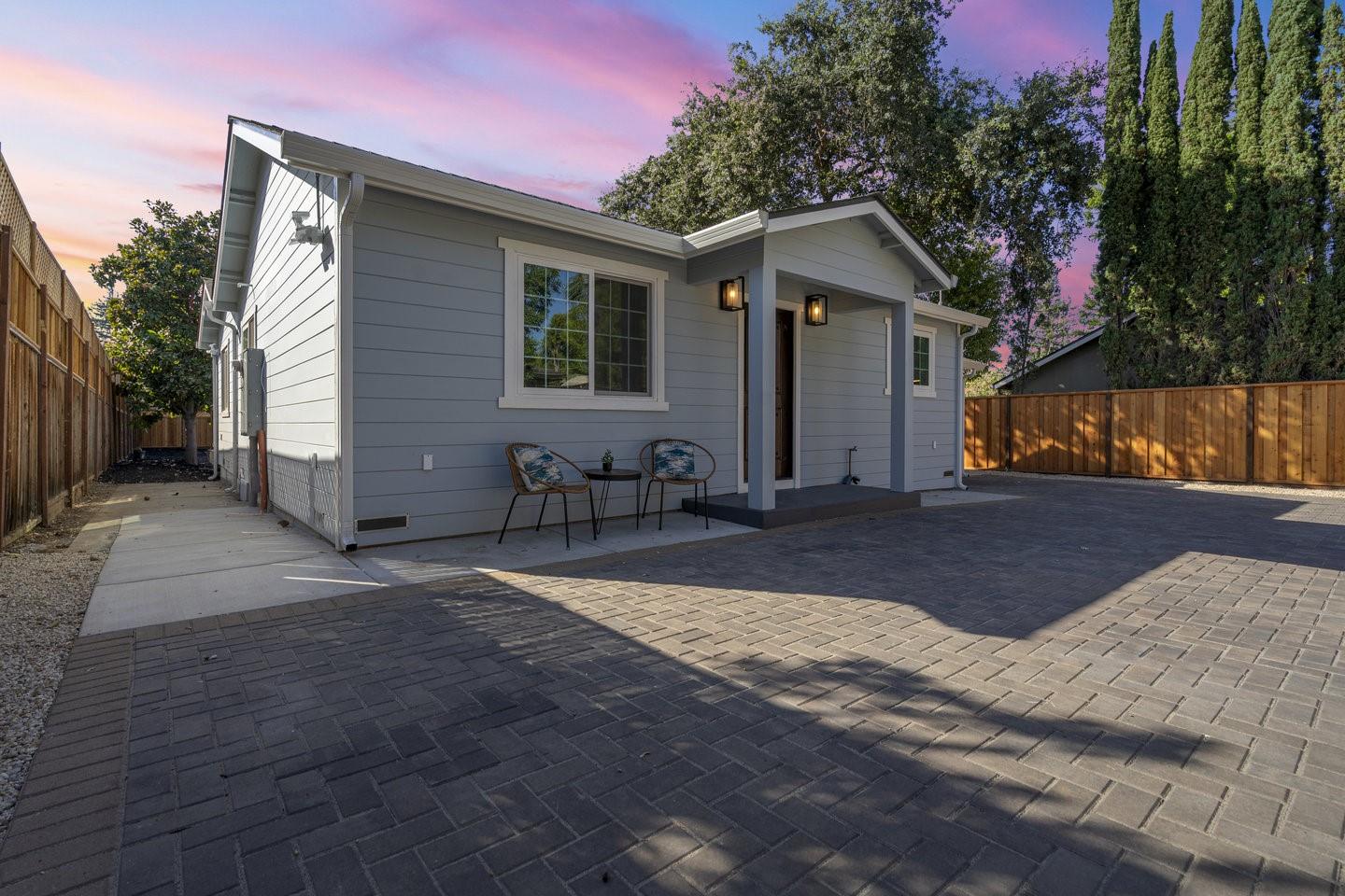 14329 Mulberry Drive
