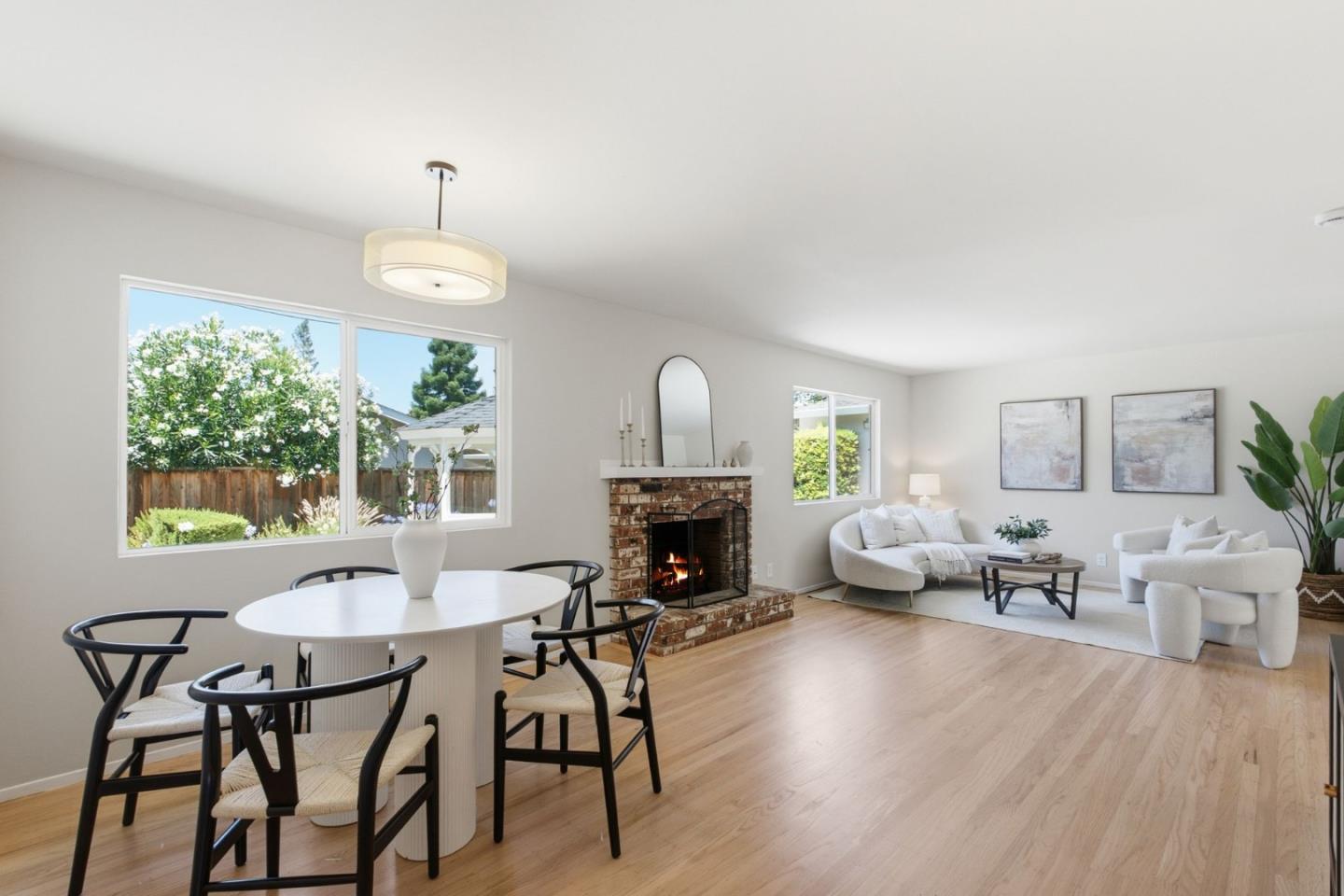 315 West Portola Avenue