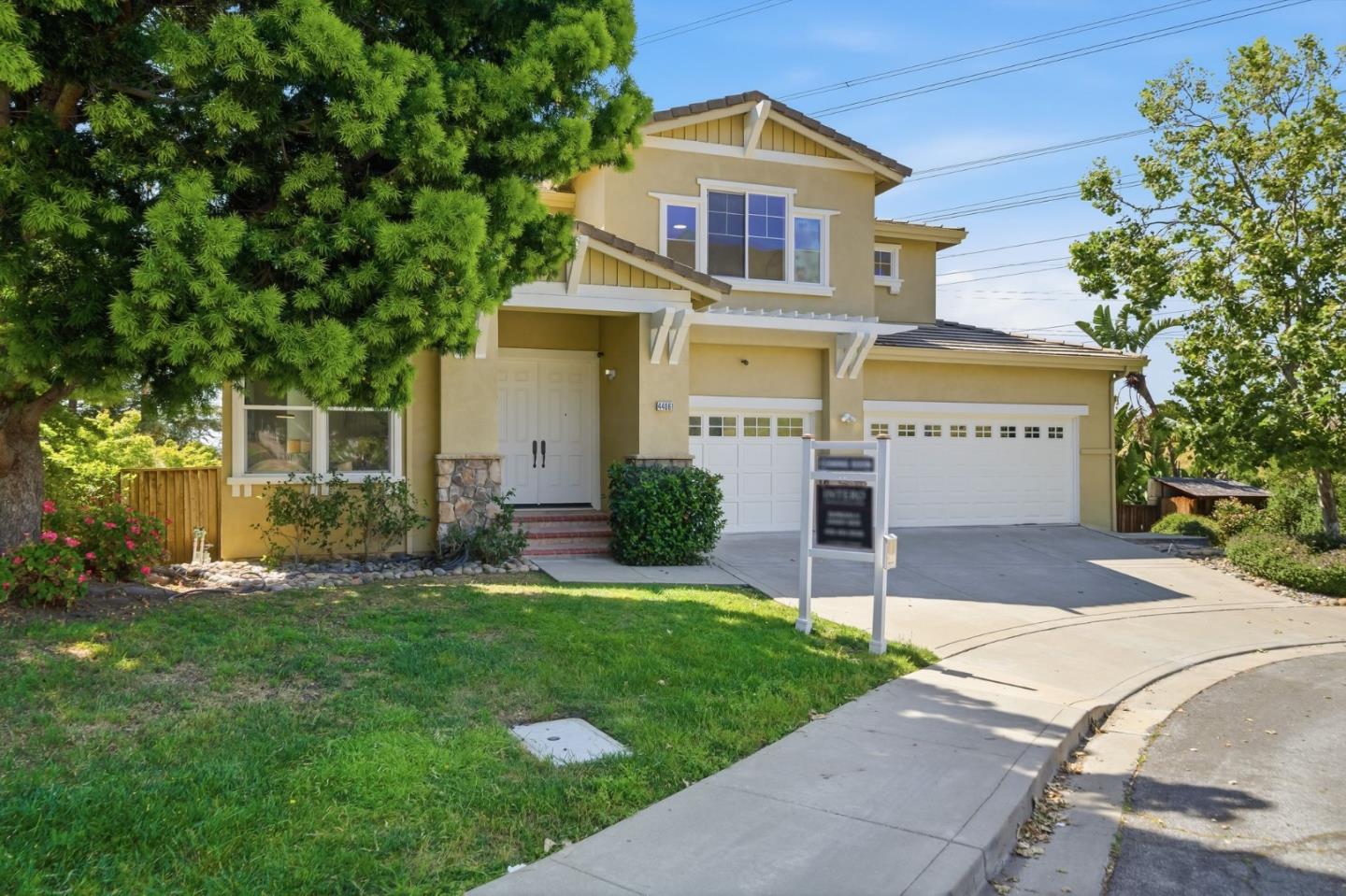 44061 Linda Vista Road