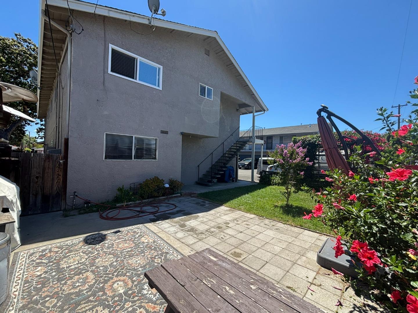 851 Leigh Avenue