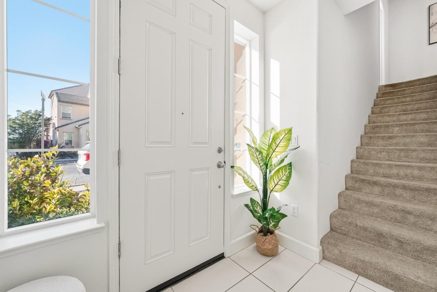 5758 Pandorea Terrace