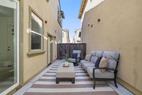 Tiny photo for 115 Lusitano Way, Gilroy, CA 95020 (MLS # ML82039105)