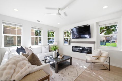 Tiny photo for 115 Lusitano Way, Gilroy, CA 95020 (MLS # ML82039105)