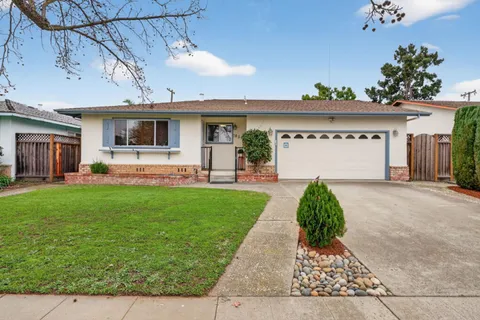 1858 Lencar Way, San Jose, CA 95124 - #: ML82029025
