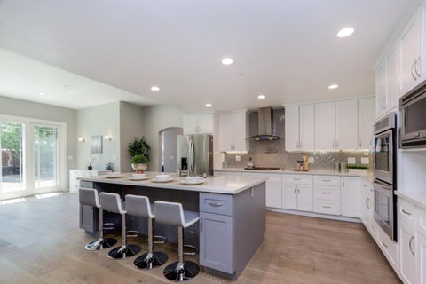 Photo of 52 Murray Court, Redwood City, CA 94061 (MLS # ML82053346)