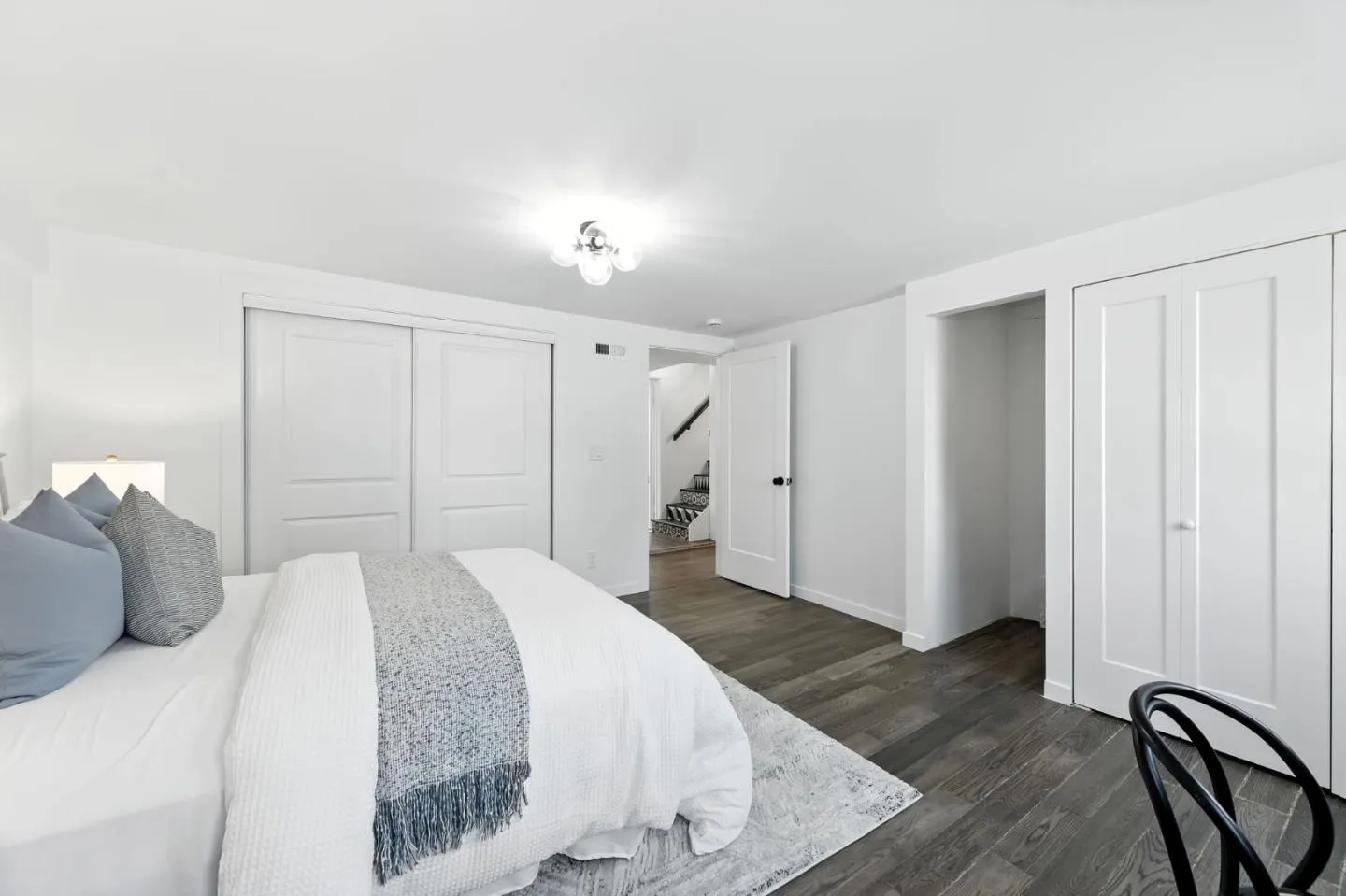 Belmont, California 94002, United States, 5 Bedrooms Bedrooms, ,4 BathroomsBathrooms,Residential,Active,199017