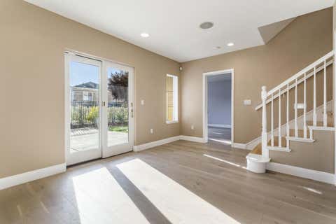 Tiny photo for 9 West Way, SOUTH SAN FRANCISCO, CA 94080 (MLS # ML82058335)